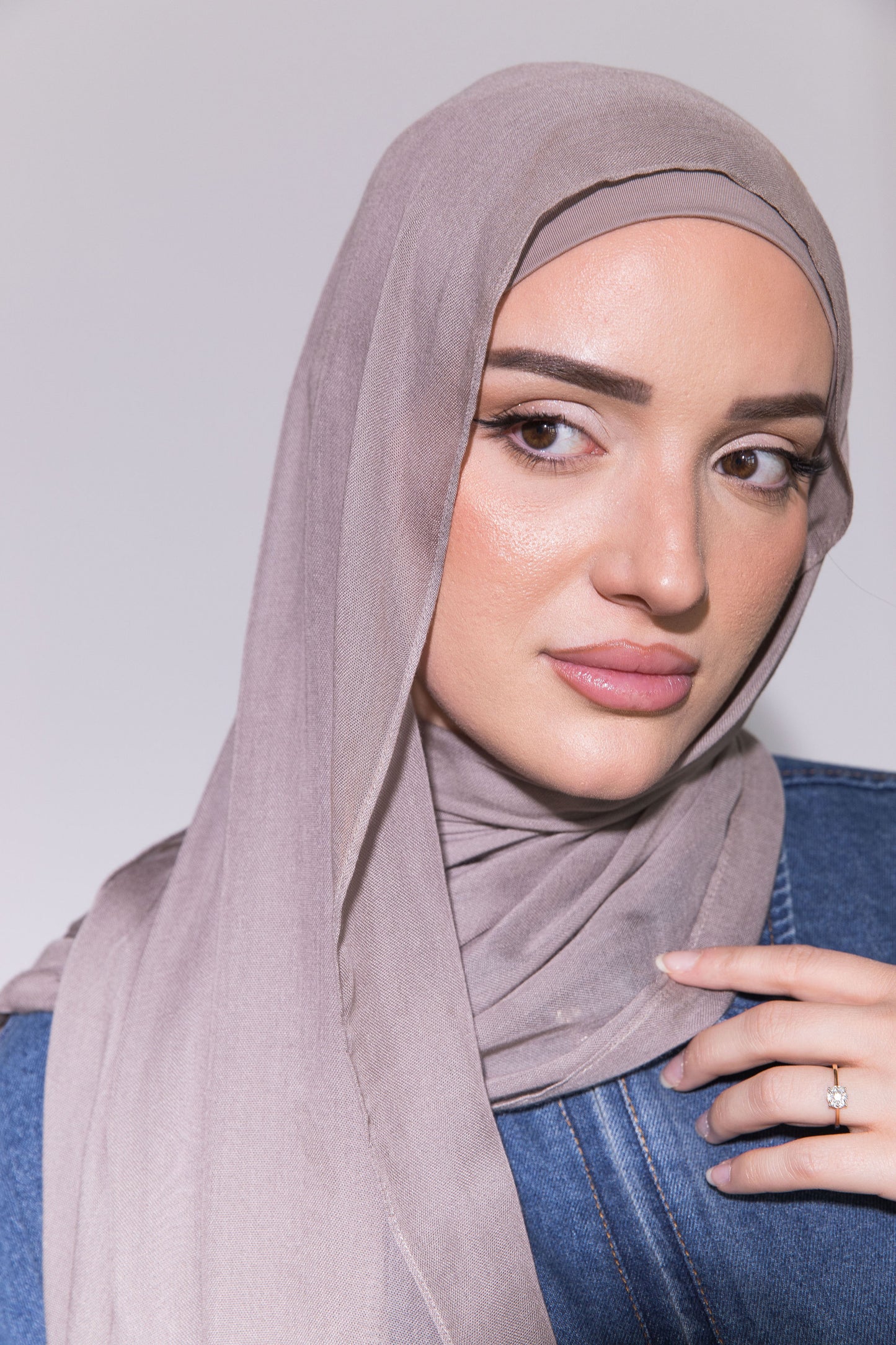 Modal Hijab – Stone | حجر