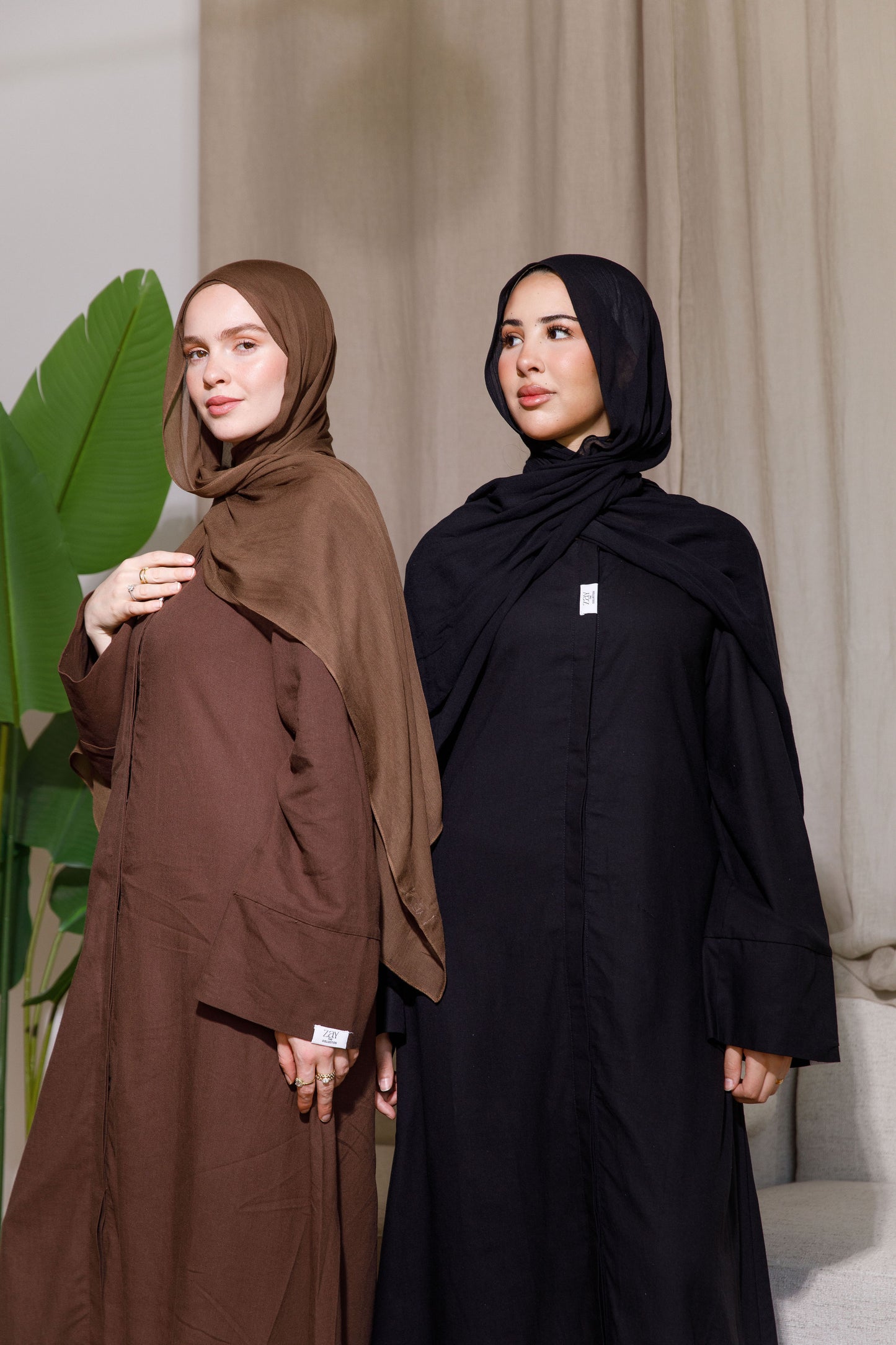 Abaya Kairo Black Lotus